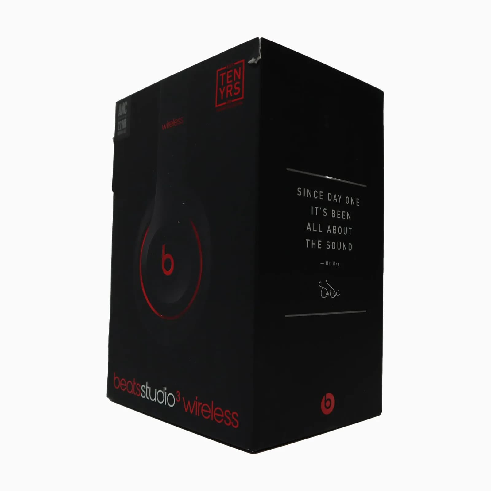 Inspection photo of Beats Studio 3 Wireless Decade Edition